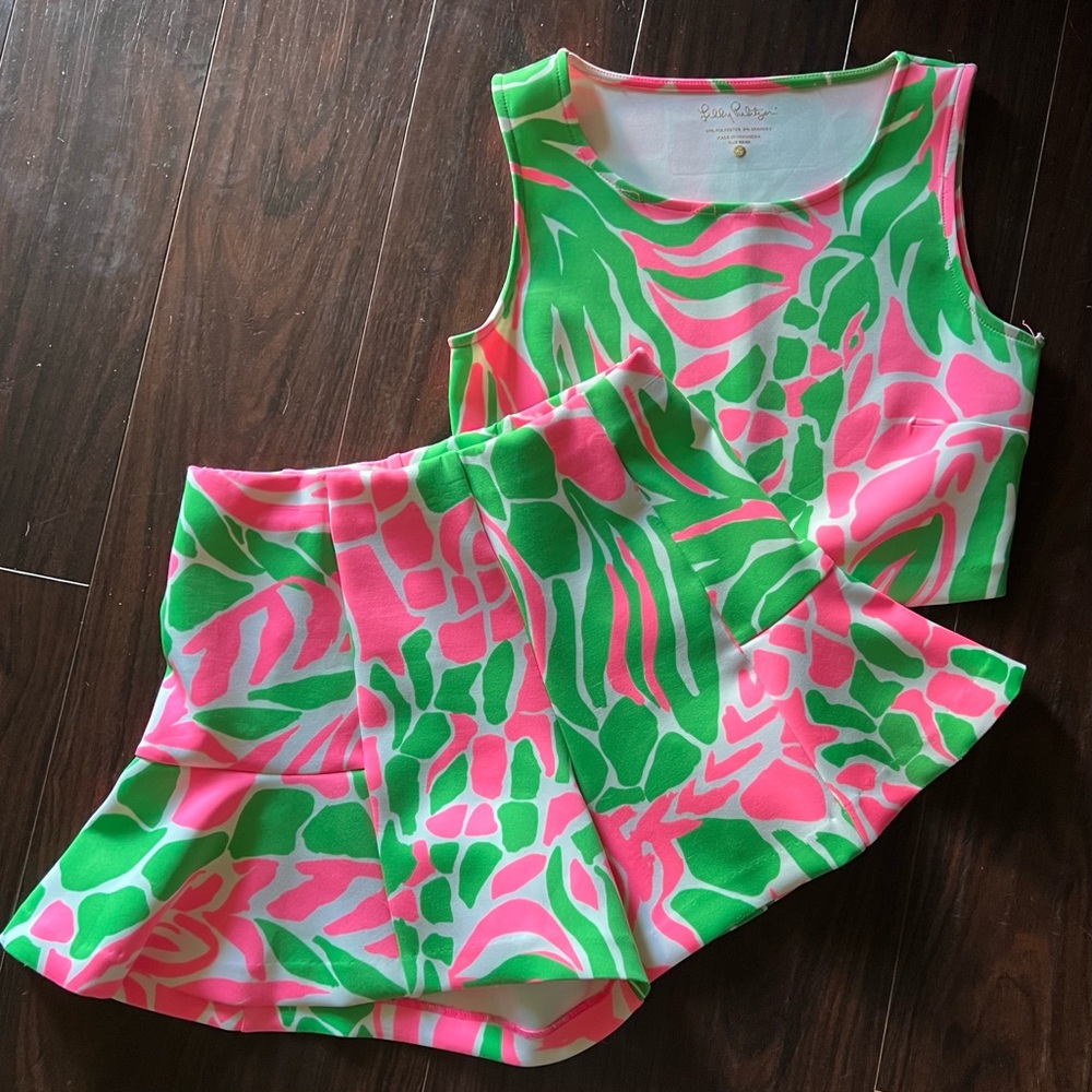 Lilly Pulitzer 2 Piece Short & Crop Tank Set
